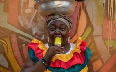 FREE Travel Through Books Guide: Cartagena, Colombia